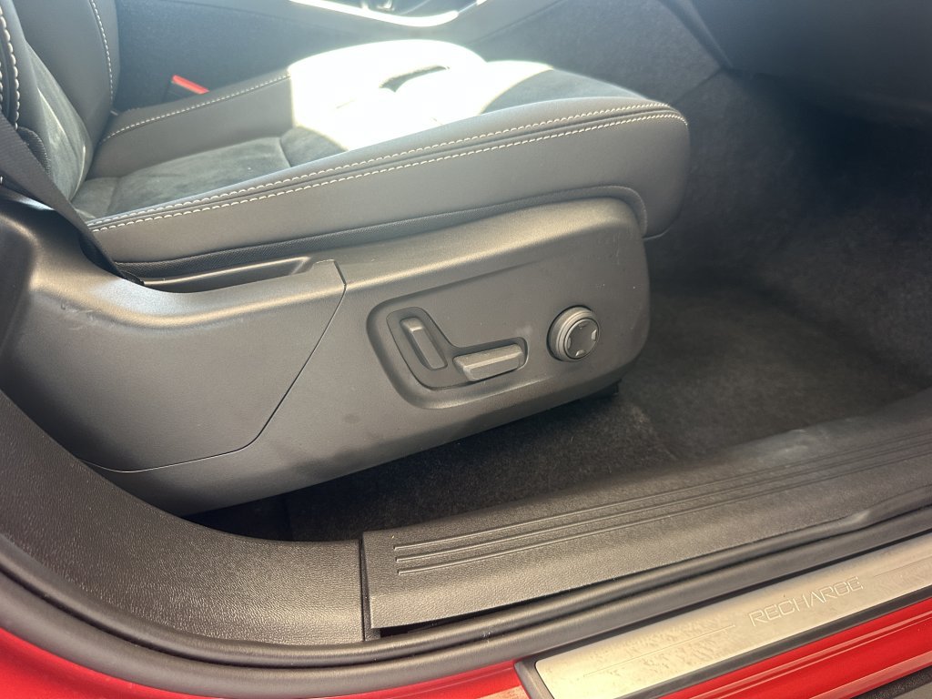 Used 2023 Volvo C40 P8 Recharge Plus AWD/4WD image 41
