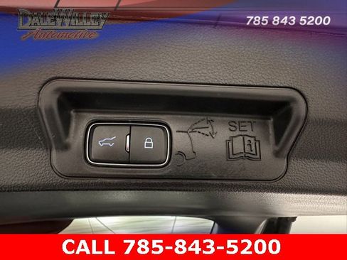Used 2021 Ford Explorer XLT w/ Equipment Group 202A image 22