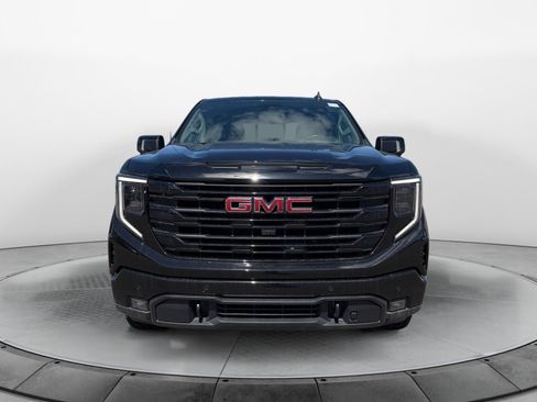 Used 2024 GMC Sierra 1500 Elevation w/ Elevation Premium Package AWD/4WD image 7