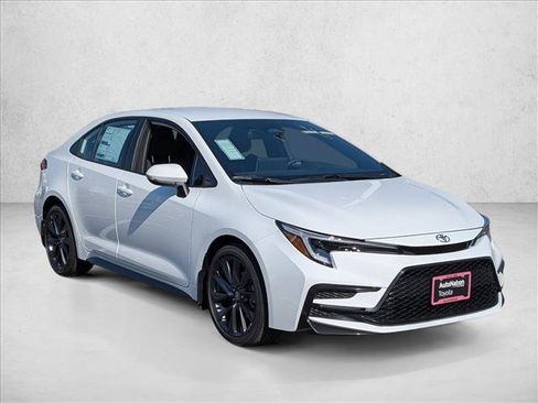 New 2026 Toyota Corolla SE image 7