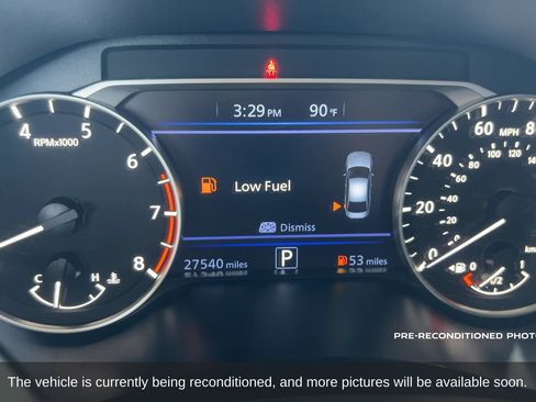 Used 2025 Nissan Altima 2.5 SR FWD image 16