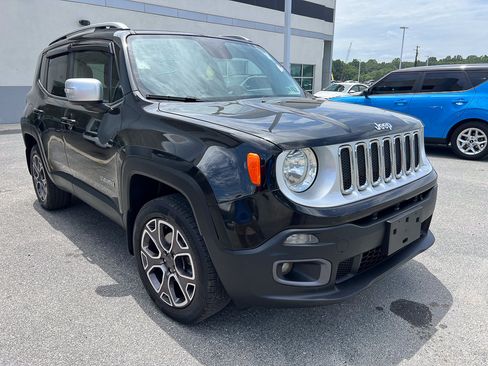 Used 2016 Jeep Renegade Limited AWD/4WD image 9