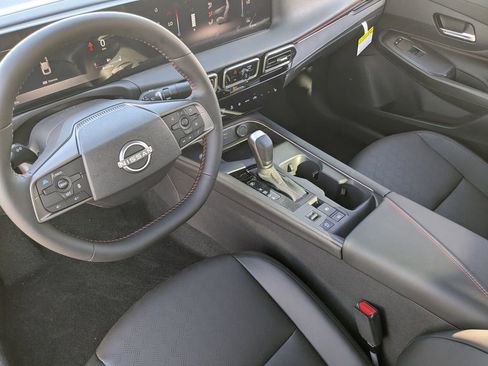 New 2026 Nissan Sentra SR w/ SR Premium Package FWD image 10