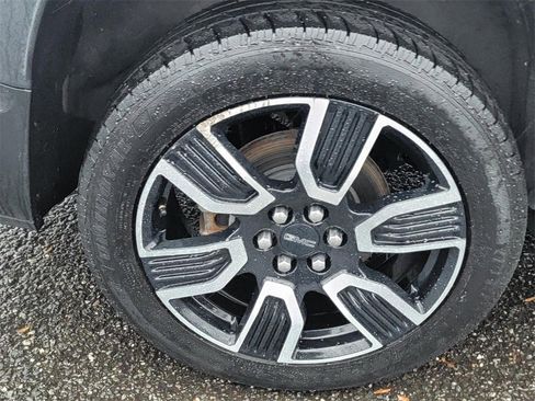 Used 2020 GMC Acadia SLT w/ Premium Package image 7