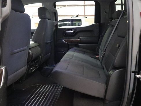 Used 2019 GMC Sierra 1500 SLE w/ SLE Value Package AWD/4WD image 10