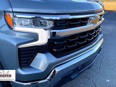 Used 2025 Chevrolet Silverado 1500 LT image 28