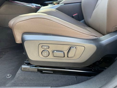 Certified 2026 BMW X3 xDrive30 w/ Premium Package AWD/4WD image 12