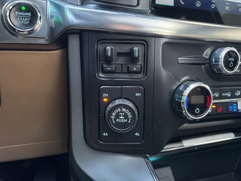 Certified 2021 Ford F150 Lariat w/ Equipment Group 502A High image 27