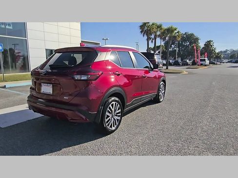 Used 2024 Nissan Kicks SV image 35