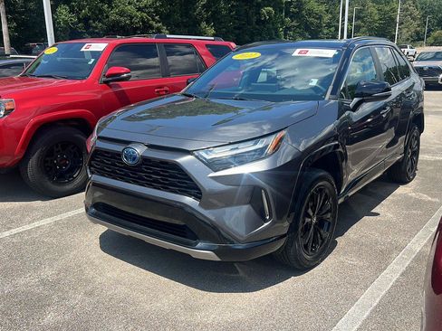 Certified 2022 Toyota RAV4 XSE AWD/4WD image 1
