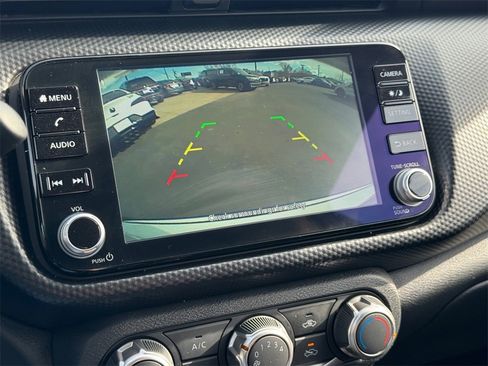 Used 2024 Nissan Kicks SV image 23