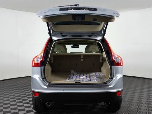 Used 2013 Volvo XC60 T6 AWD/4WD image 16