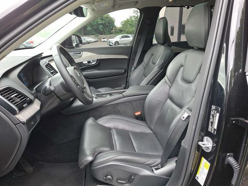 Used 2024 Volvo XC90 B6 Ultimate w/ Protection Package Premier AWD/4WD image 11
