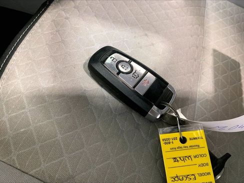 Used 2023 Ford Escape Active w/ Tech Pack #1 FWD image 19