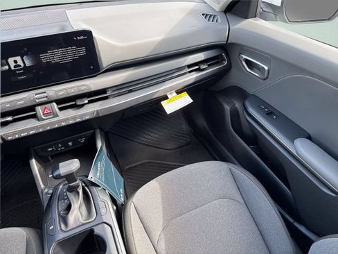 New 2026 Kia K4 FWD image 16