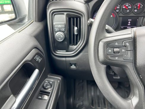 Used 2025 Chevrolet Silverado 1500 W/T RWD image 16