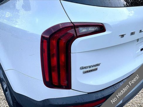 Used 2020 Kia Telluride S AWD/4WD image 25