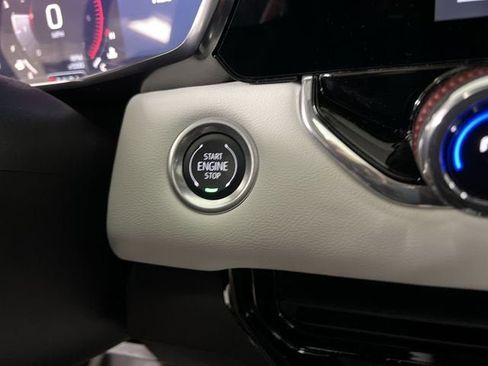 Certified 2024 GMC Canyon AT4X image 17