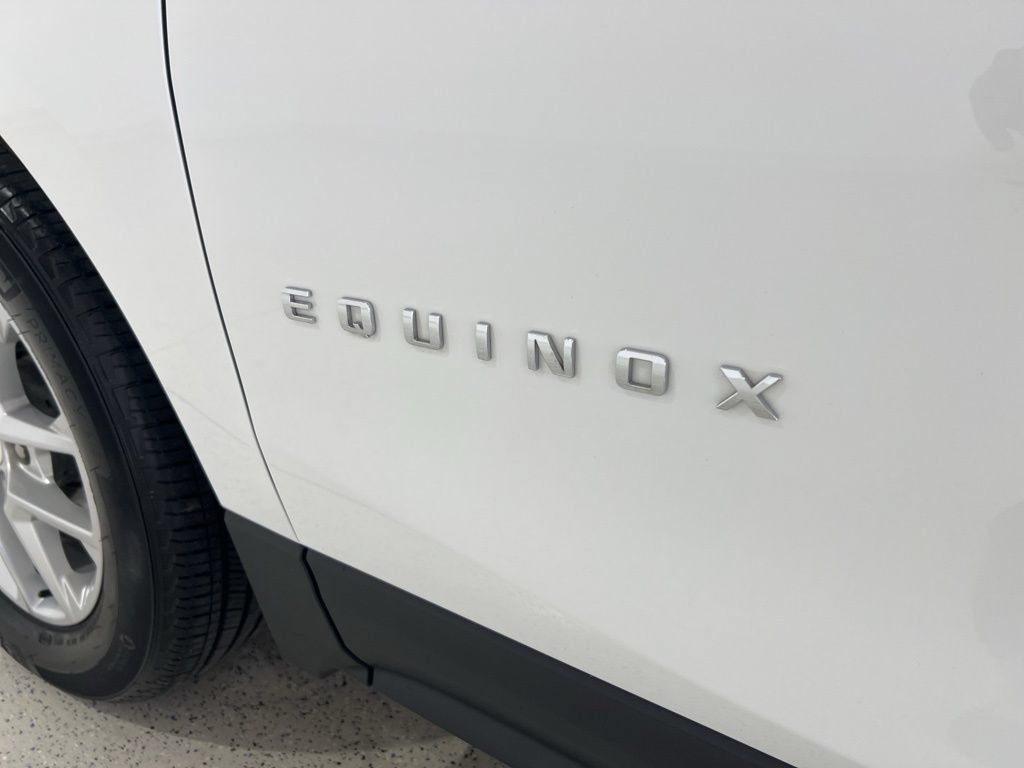 Used 2024 Chevrolet Equinox LT FWD image 28