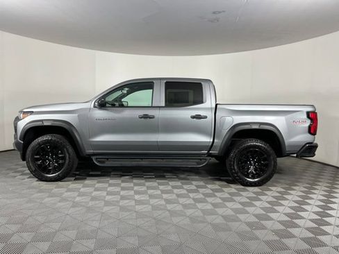 Used 2023 Chevrolet Colorado Trail Boss w/ Technology Package AWD/4WD image 7