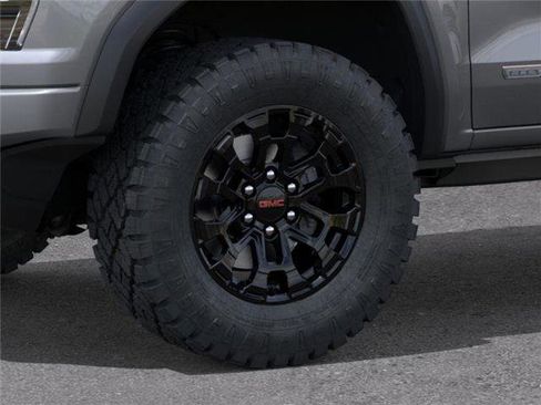 New 2026 GMC Canyon Elevation w/ Convenience Package image 9
