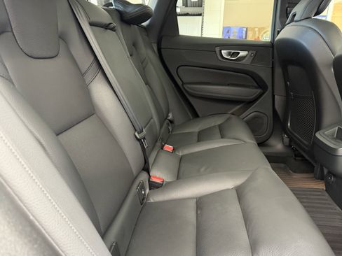 Used 2023 Volvo XC60 B5 Plus w/ Climate Package AWD/4WD image 30