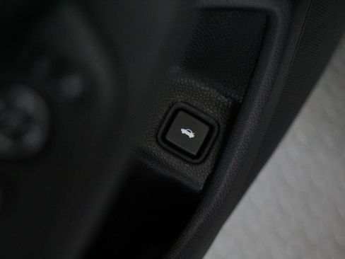 Used 2022 Honda Accord Hybrid image 47