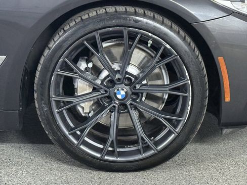 Used 2017 BMW 540i xDrive image 5
