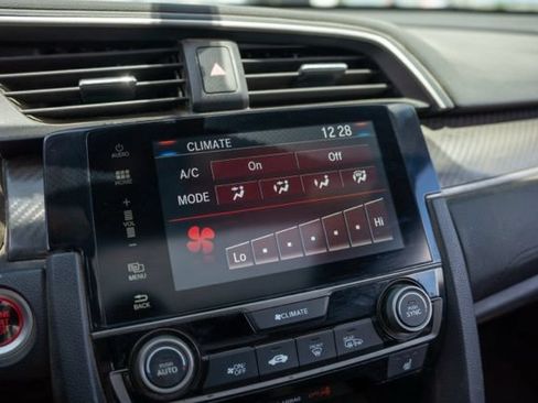 Used 2018 Honda Civic Si image 15