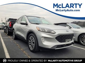 Used 2020 Ford Escape SEL video 1