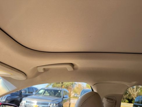 Used 2017 Lincoln MKX Reserve w/ Lincoln MKX Climate Package image 15