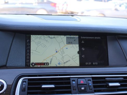 Used 2012 BMW 740i image 22