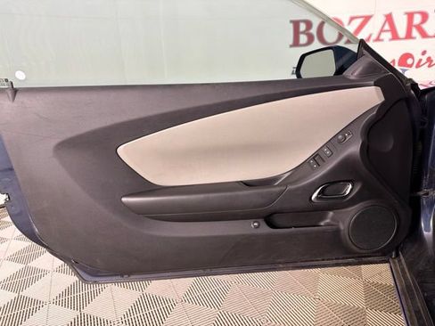 Used 2015 Chevrolet Camaro LS RWD image 14