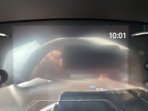 Used 2025 Toyota RAV4 XLE w/ Convenience Package image 12