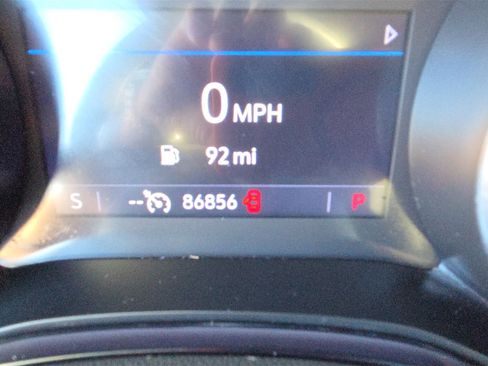 Used 2021 Buick Encore GX Select image 12