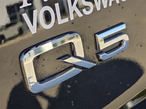 Used 2024 Audi Q5 2.0T Premium w/ Convenience Package image 7