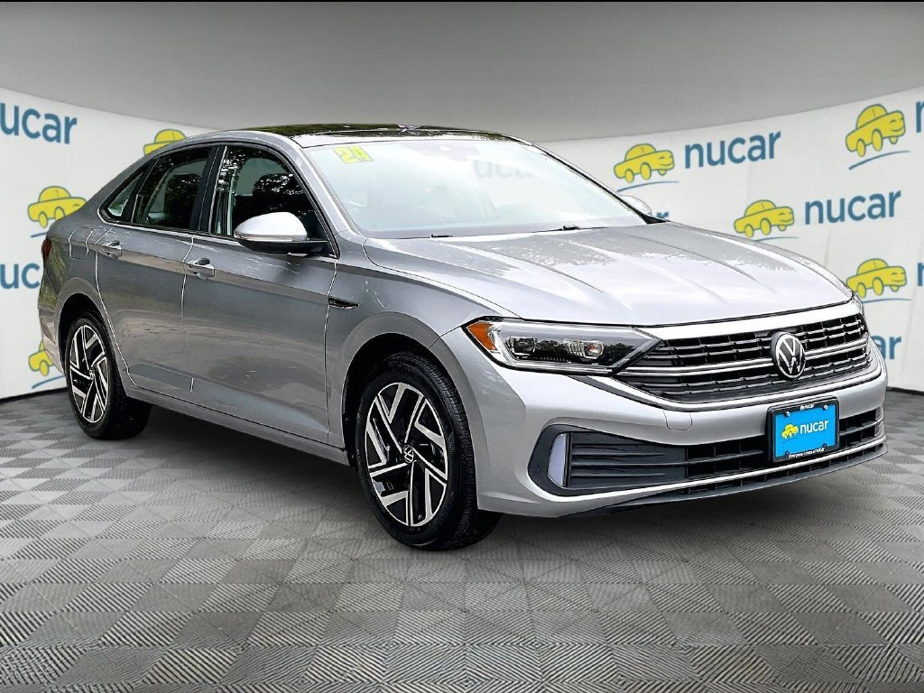 Used 2024 Volkswagen Jetta SEL FWD image 1