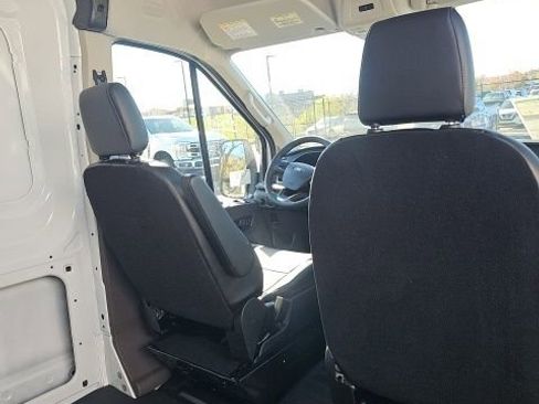 New 2026 Ford Transit 250 148 Medium Roof w/ Fleet Safety Package RWD image 6