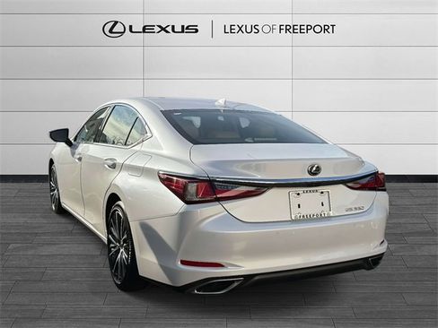 Used 2023 Lexus ES 350 w/ Premium Package image 6