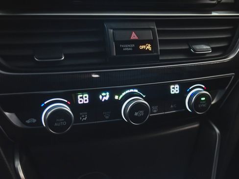 Used 2022 Honda Accord Sport image 24