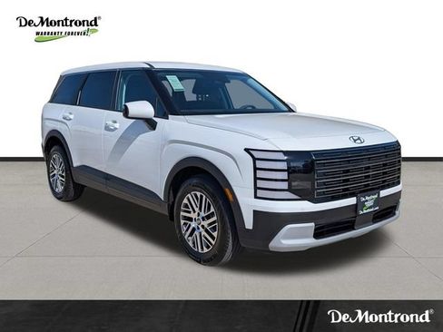 New 2026 Hyundai Palisade SE FWD image 3