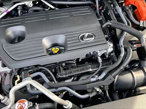 Used 2026 Lexus RX 450h Luxury w/ Convenience Package image 33