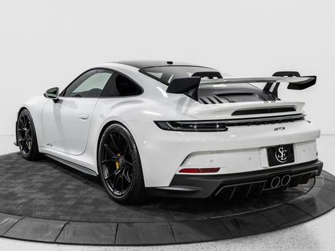 Used 2022 Porsche 911 GT3 RWD image 5