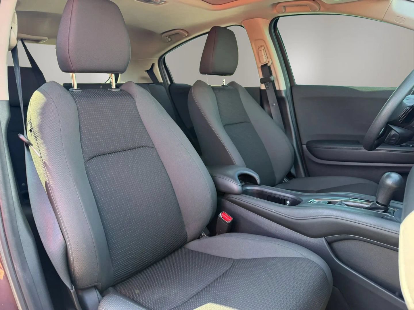 Used 2022 Honda HR-V EX image 16