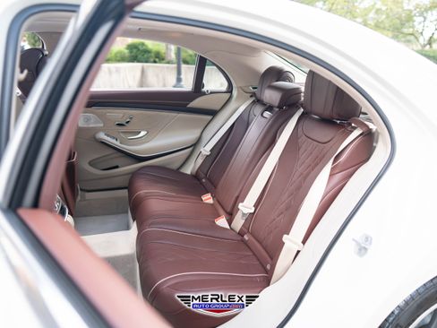 Used 2018 Mercedes-Benz S 560 4MATIC Sedan w/ AMG Line Exterior image 20