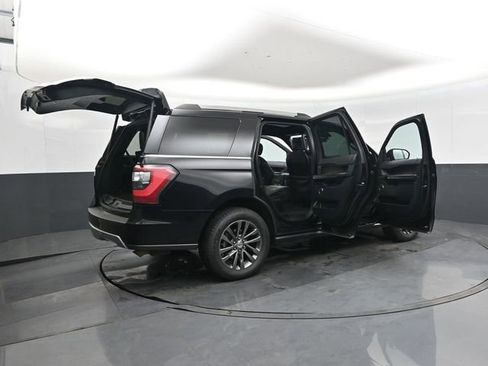 Used 2020 Ford Expedition Limited image 45