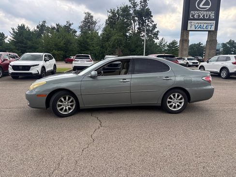 Used 2004 Lexus ES 330 FWD image 8