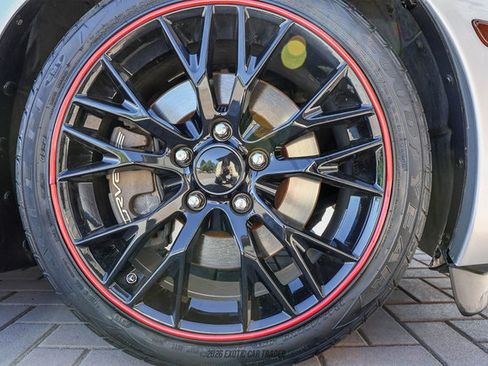 Used 2010 Chevrolet Corvette Coupe w/ 1LT RWD image 53