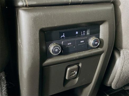 Certified 2021 Chevrolet Traverse LT w/ LPO, Blackout Package image 27