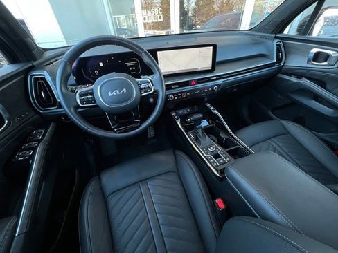 Used 2025 Kia Sorento SX Prestige image 29